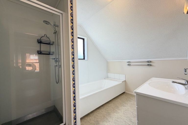 Photo of property in 5a Orange Grove, Churton Park, Wellington, 6037