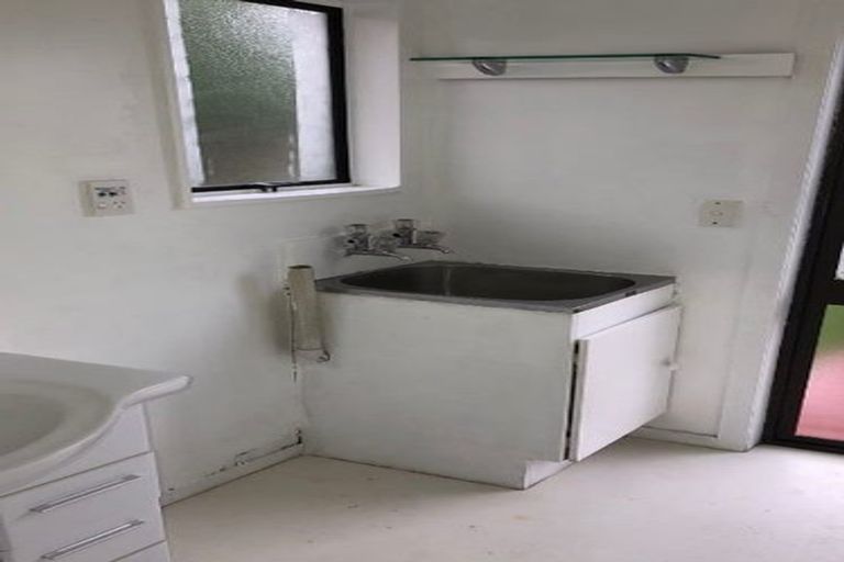 Photo of property in 1/3 Bloomfield Place, Onerahi, Whangarei, 0110