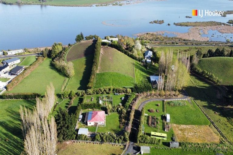 Photo of property in 82 Titri Road, Titri, Outram, 9073
