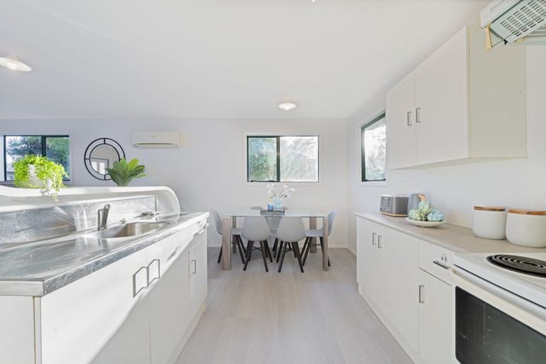 Photo of property in 52a Metcalfe Road, Ranui, Auckland, 0612