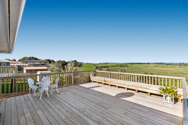 Photo of property in 34 Pukaki Road, Mangere, Auckland, 2022