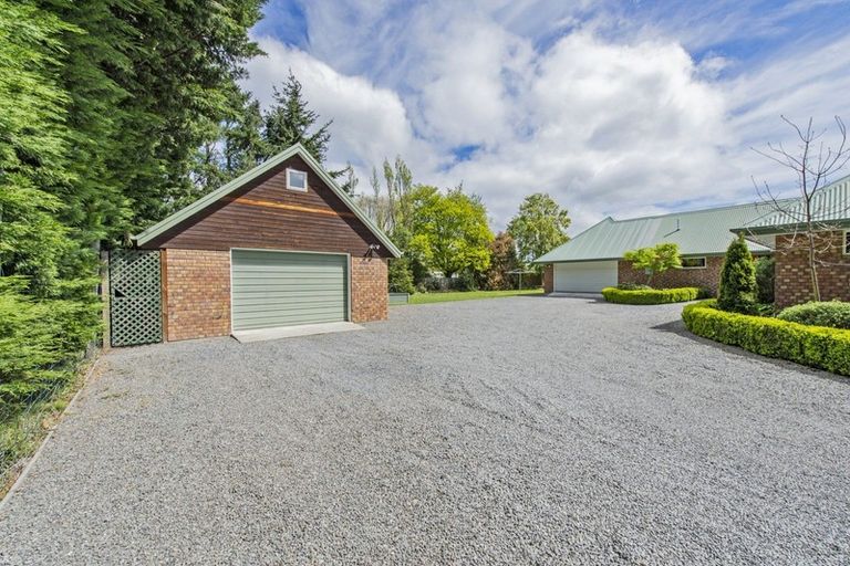 Photo of property in 18 Queen Street, Coalgate, 7673
