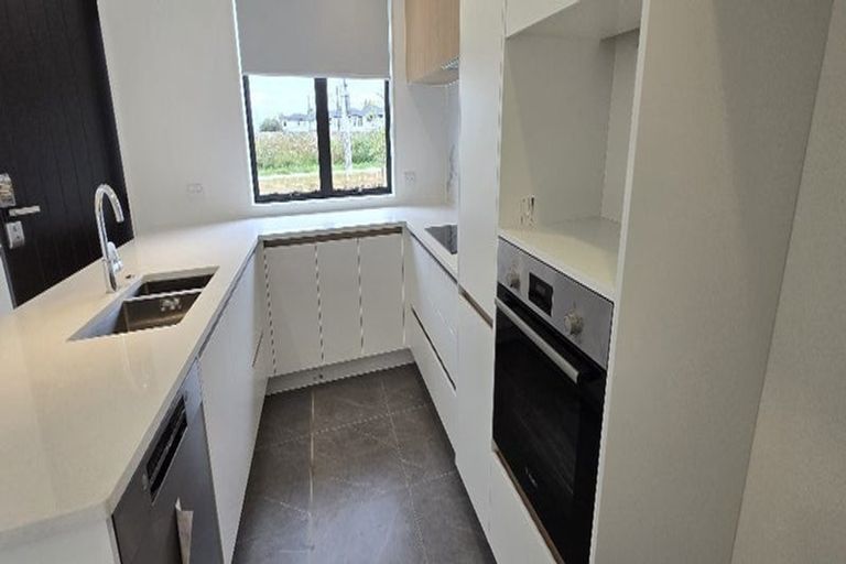 Photo of property in 39 Kapia Drive, Takanini, 2112