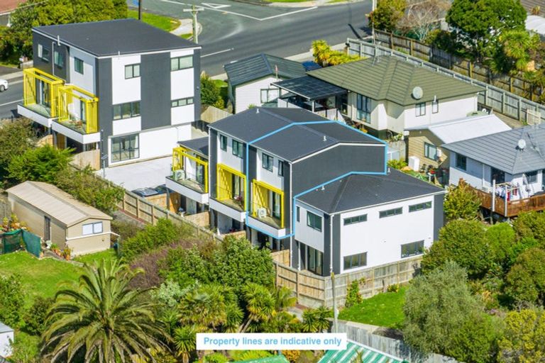 Photo of property in 43b/6 Waimumu Road, Massey, Auckland, 0614