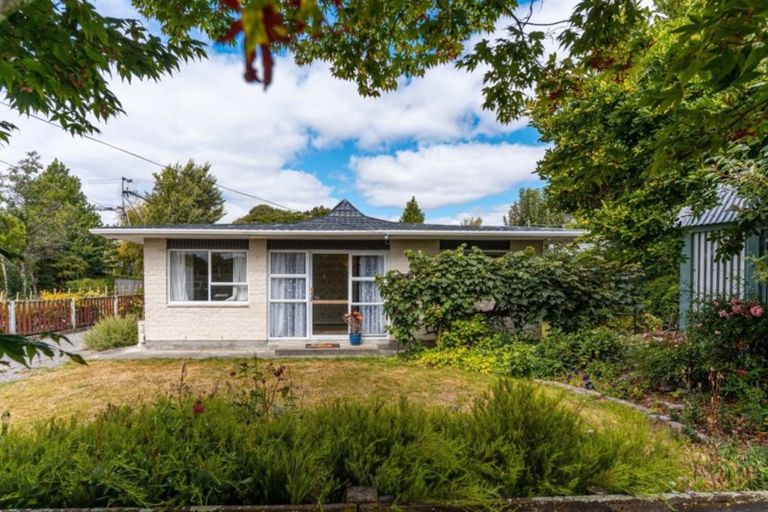 Photo of property in 15a Reading Street, Greytown, 5712