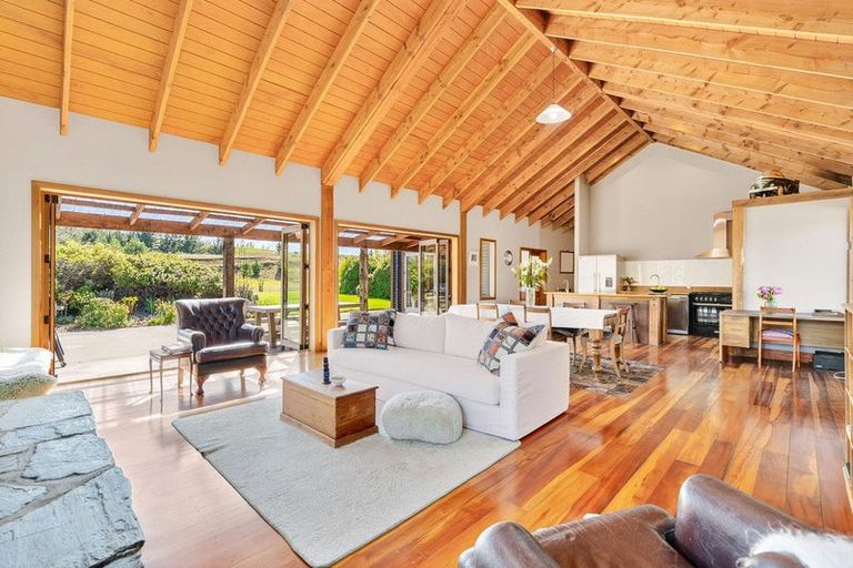 Photo of property in 99 Dublin Bay Road, Albert Town, Wanaka, 9382