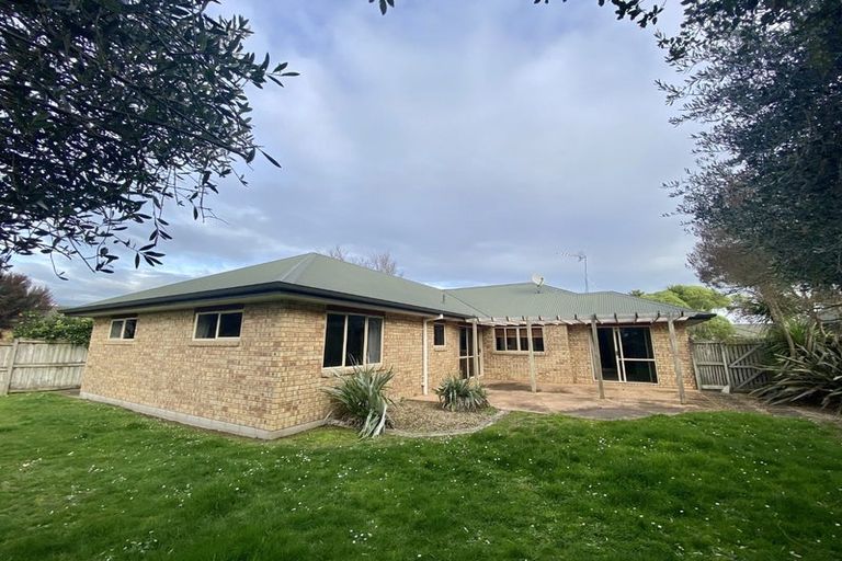 Photo of property in 38 Cranbrook Place, Rototuna North, Hamilton, 3210