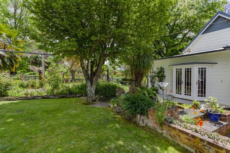 Photo of property in 71 Pukeora Scenic Road, Waipukurau, 4281