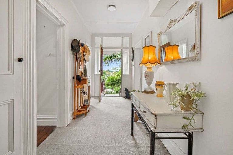 Photo of property in 3 Rose Street, Waipawa, 4210