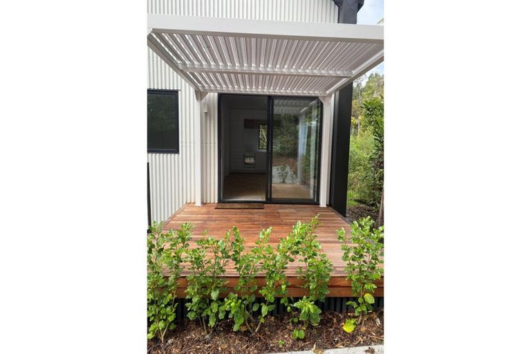 Photo of property in 187 Konini Road, Titirangi, Auckland, 0604