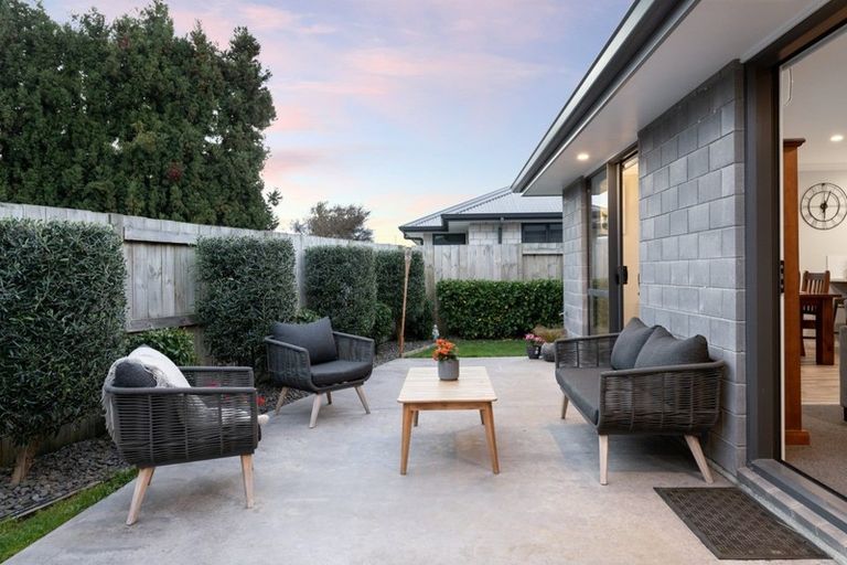 Photo of property in 8 Macloughlin Drive, Te Puke, 3119