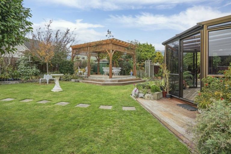 Photo of property in 30 Farnham Drive, Richmond, 7020