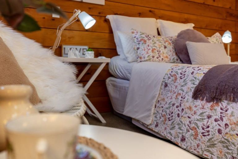 Photo of property in 102a Seaview Road, Paraparaumu Beach, Paraparaumu, 5032