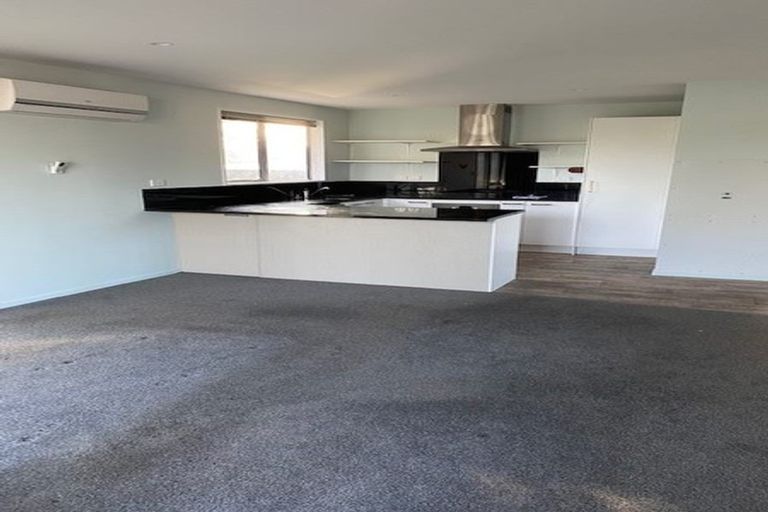 Photo of property in 9 Cuffs Road, Wainoni, Christchurch, 8061