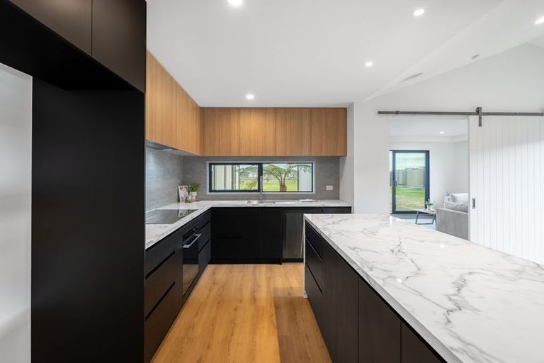 Photo of property in 145 Silver Peaks Drive, West Melton, 7618