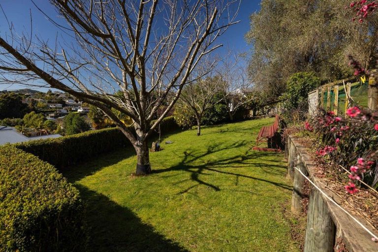 Photo of property in 27 Bateleur Close, Welcome Bay, Tauranga, 3112