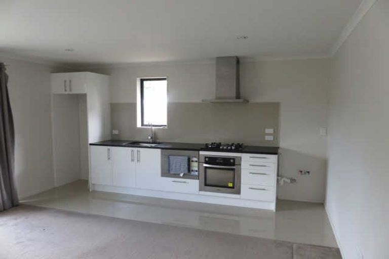Photo of property in 7u4 Vesty Avenue, Hillcrest, Hamilton, 3216