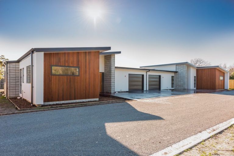 Photo of property in 74 Murphys Road, Springlands, Blenheim, 7201