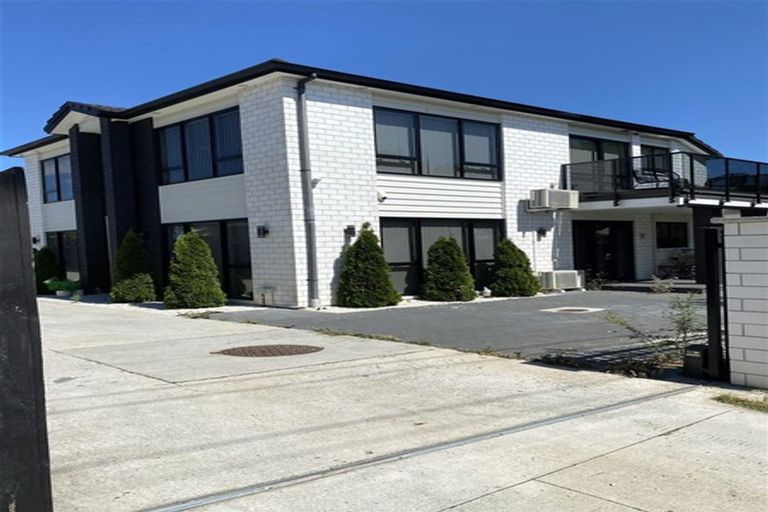 Photo of property in 33b Hamilton Road, Papatoetoe, Auckland, 2025
