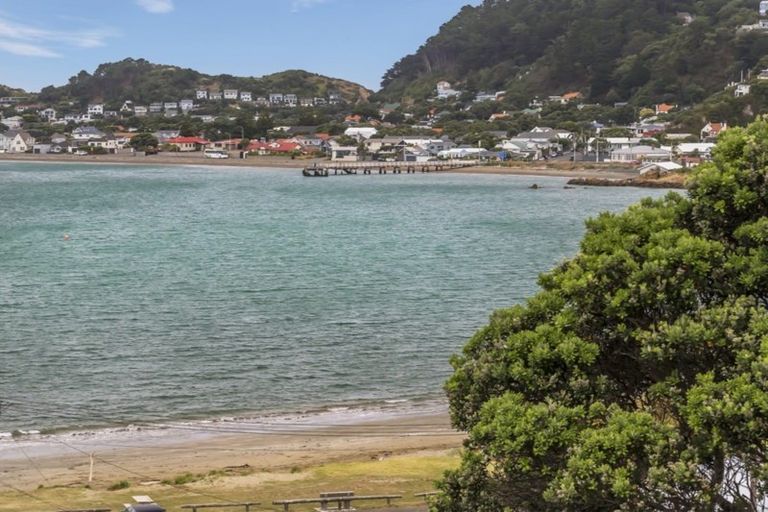 Photo of property in 90b Awa Road, Seatoun, Wellington, 6022