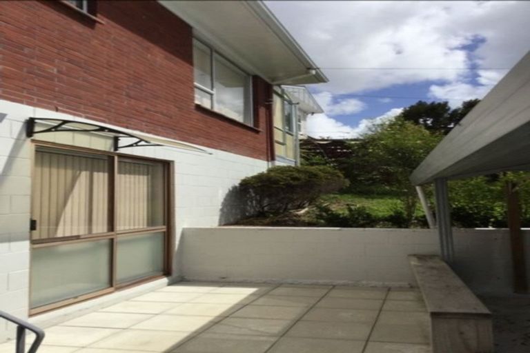 Photo of property in 1/20 Merchant Avenue, Te Atatu South, Auckland, 0610