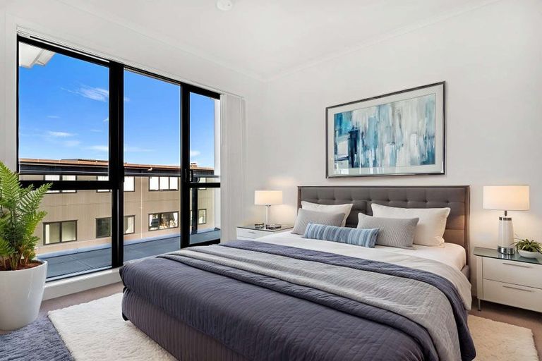 Photo of property in 17/11 Carlos Drive, Flat Bush, Auckland, 2016