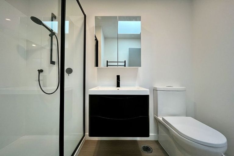 Photo of property in 1/22 James Laurie Street, Henderson, Auckland, 0612