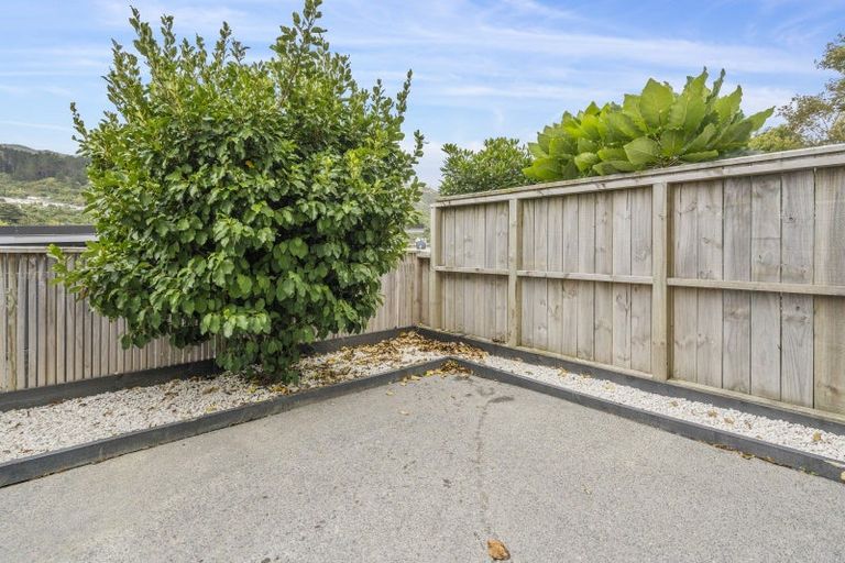 Photo of property in 7u2 Handyside Street, Tawa, Wellington, 5028