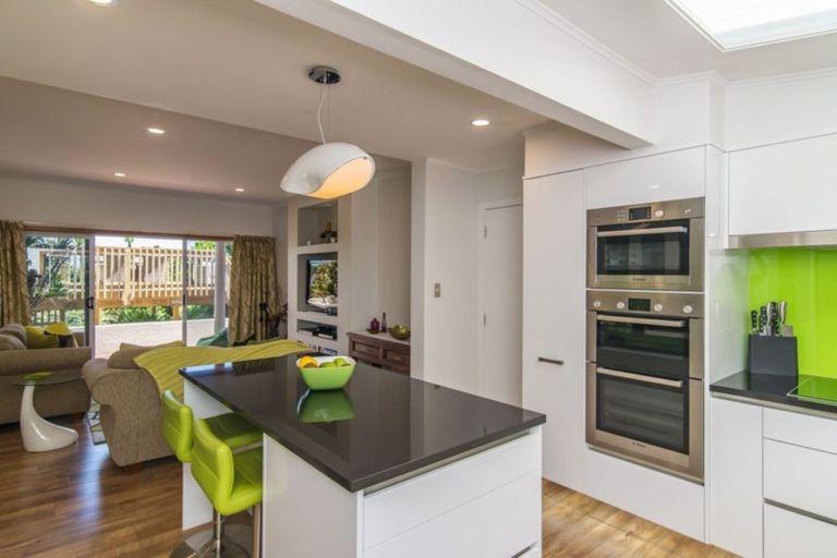 Photo of property in 93 Marine Parade, Paraparaumu Beach, Paraparaumu, 5032