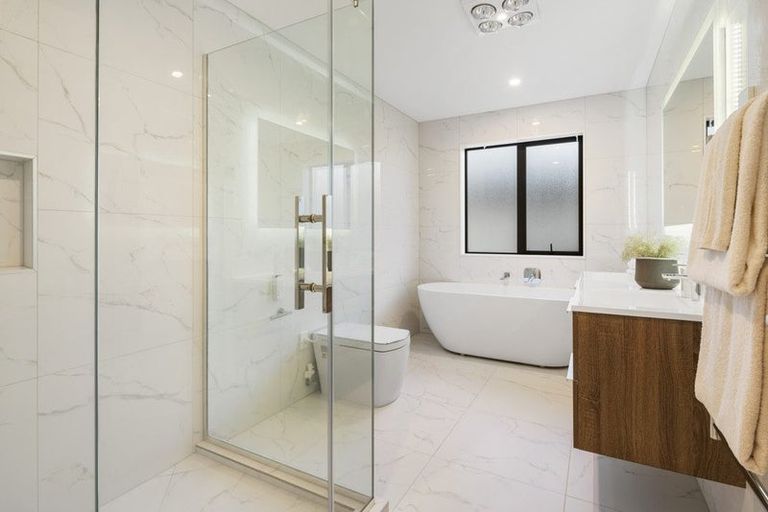 Photo of property in 12 Tawatawa Street, Long Bay, Auckland, 0630