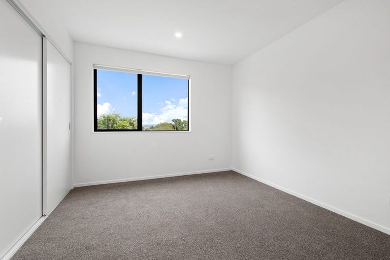 Photo of property in 4/28 Matapouri Road, Mangere Bridge, Auckland, 2022