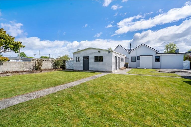 Photo of property in 33 Mary Street, Winton, 9720