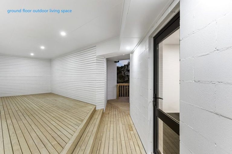 Photo of property in 28a Oliver Twist Avenue, Mellons Bay, Auckland, 2014