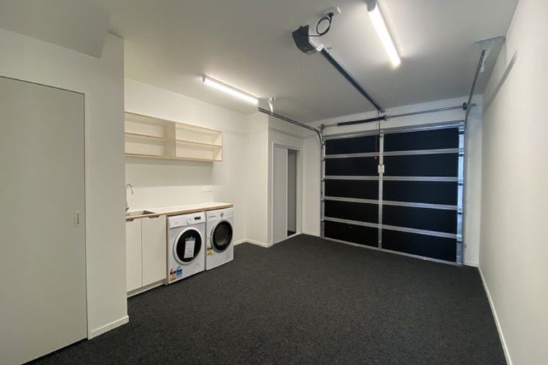 Photo of property in 588c Te Atatu Road, Te Atatu Peninsula, Auckland, 0610