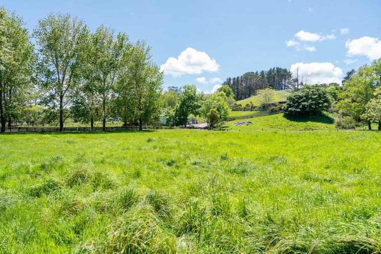 Photo of property in 98 Grange Road, Hahei, Whitianga, 3591