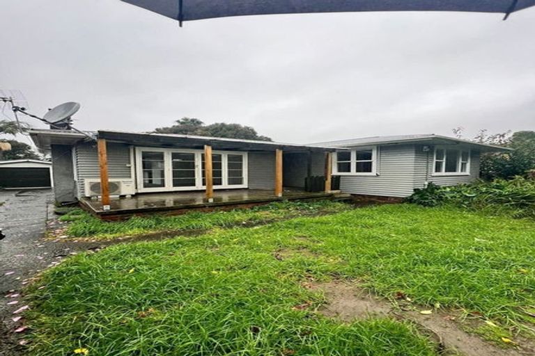 Photo of property in 20 Evans Road, Weymouth, Auckland, 2103