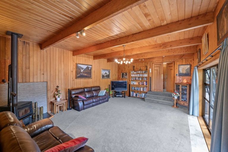 Photo of property in 92 Hickman Road, Onaero, Urenui, 4375