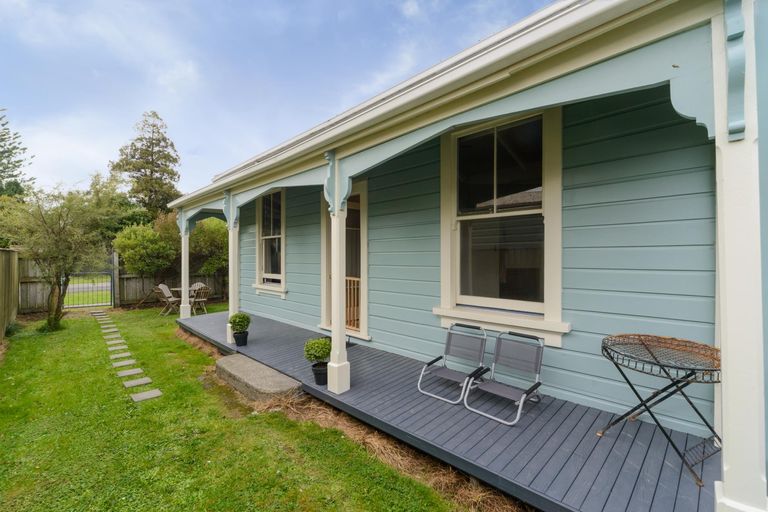 Photo of property in 4 Millar Street, Roslyn, Palmerston North, 4414
