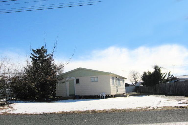 Photo of property in 35 Omahau Crescent, Twizel, 7901