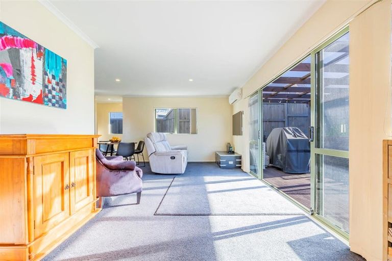 Photo of property in 10 Clea View, Gulf Harbour, Whangaparaoa, 0930