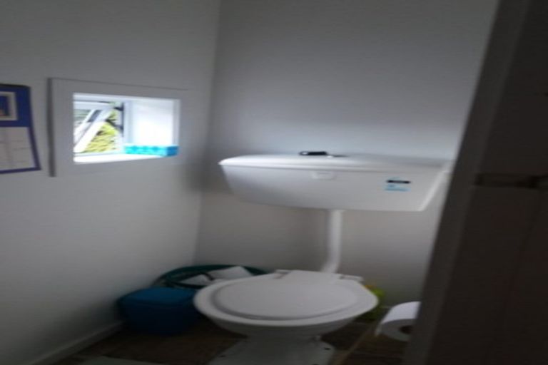 Photo of property in 51 Pembroke Road, Northland, Wellington, 6012