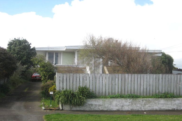 Photo of property in 117 Ngamotu Road, Spotswood, New Plymouth, 4310