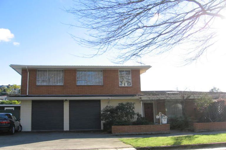 Photo of property in 10 Holliss Avenue, Cashmere, Christchurch, 8022