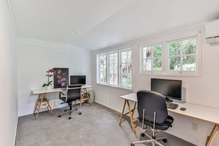 Photo of property in 119 Daffodil Street, Titirangi, Auckland, 0604