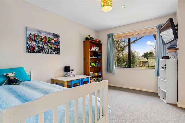 Photo of property in 26 Eders Road, Woodend, 7610