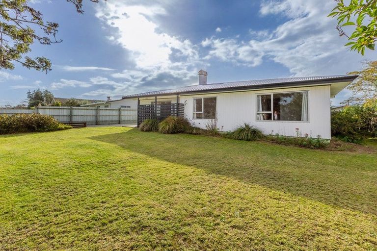 Photo of property in 14 Scott Drive, Flaxmere, Hastings, 4120