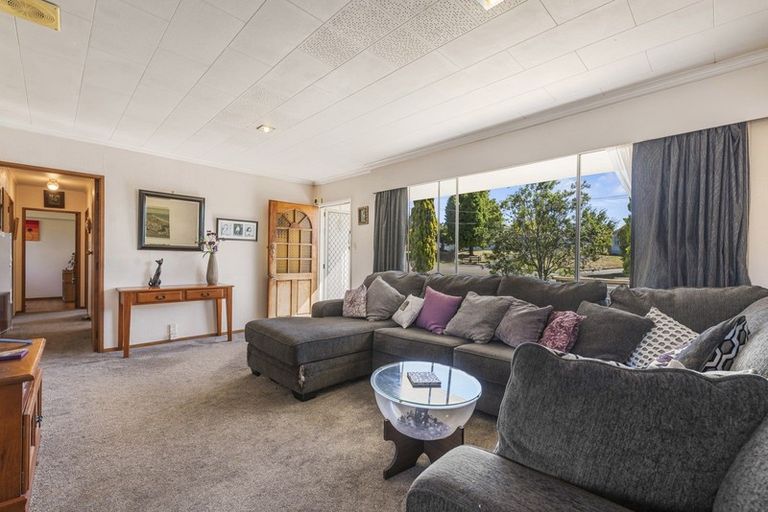 Photo of property in 4 Corilin Place, Mangakakahi, Rotorua, 3015