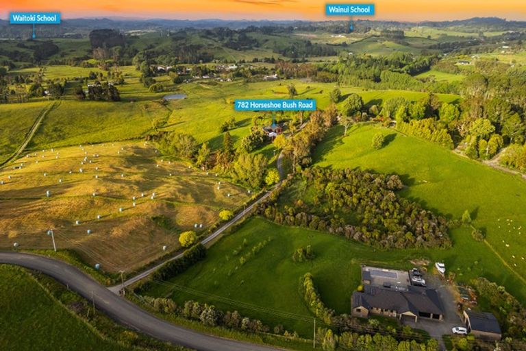 Photo of property in 782 Horseshoe Bush Road, Waitoki, Kaukapakapa, 0871