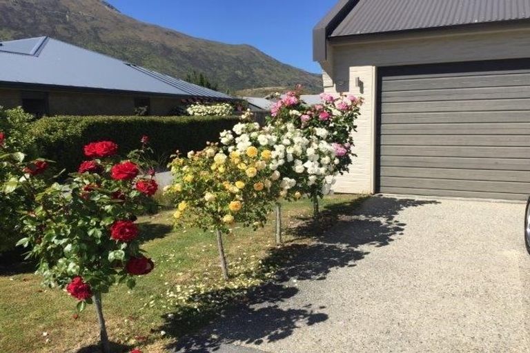 Photo of property in 47 Hope Avenue, Lake Hayes, Queenstown, 9304