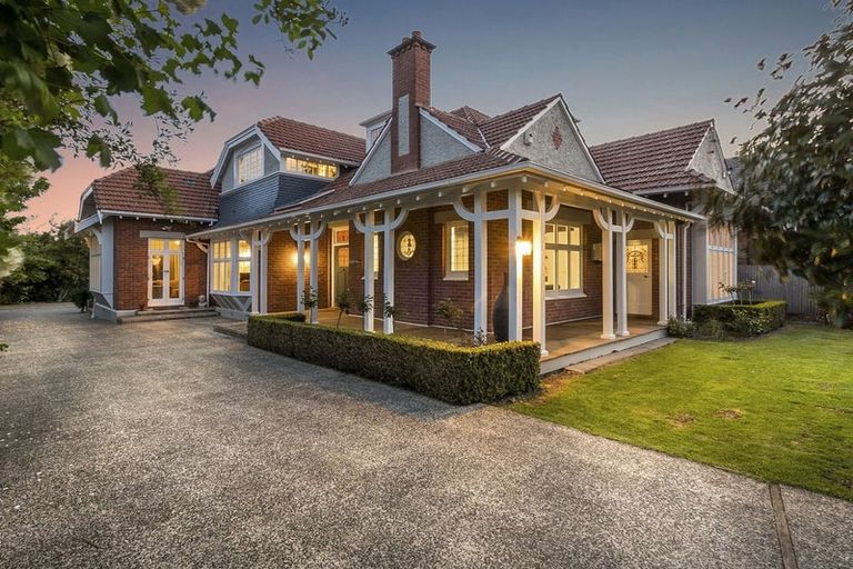 Photo of property in 6 Ings Avenue, Saint Clair, Dunedin, 9012